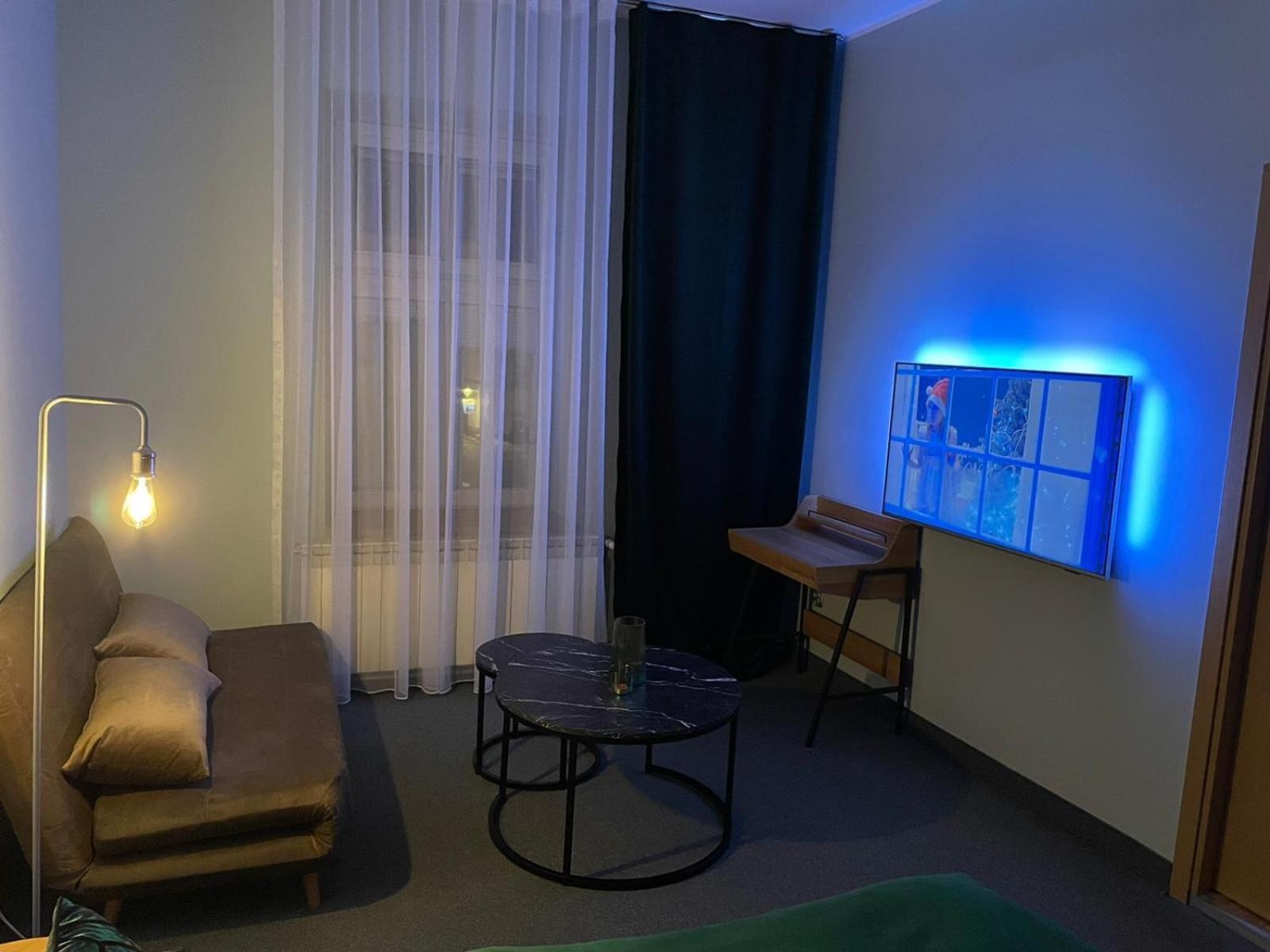 Apartamenty Na Starowce - Apartments In The Old Town Cieszyn  Kültér fotó