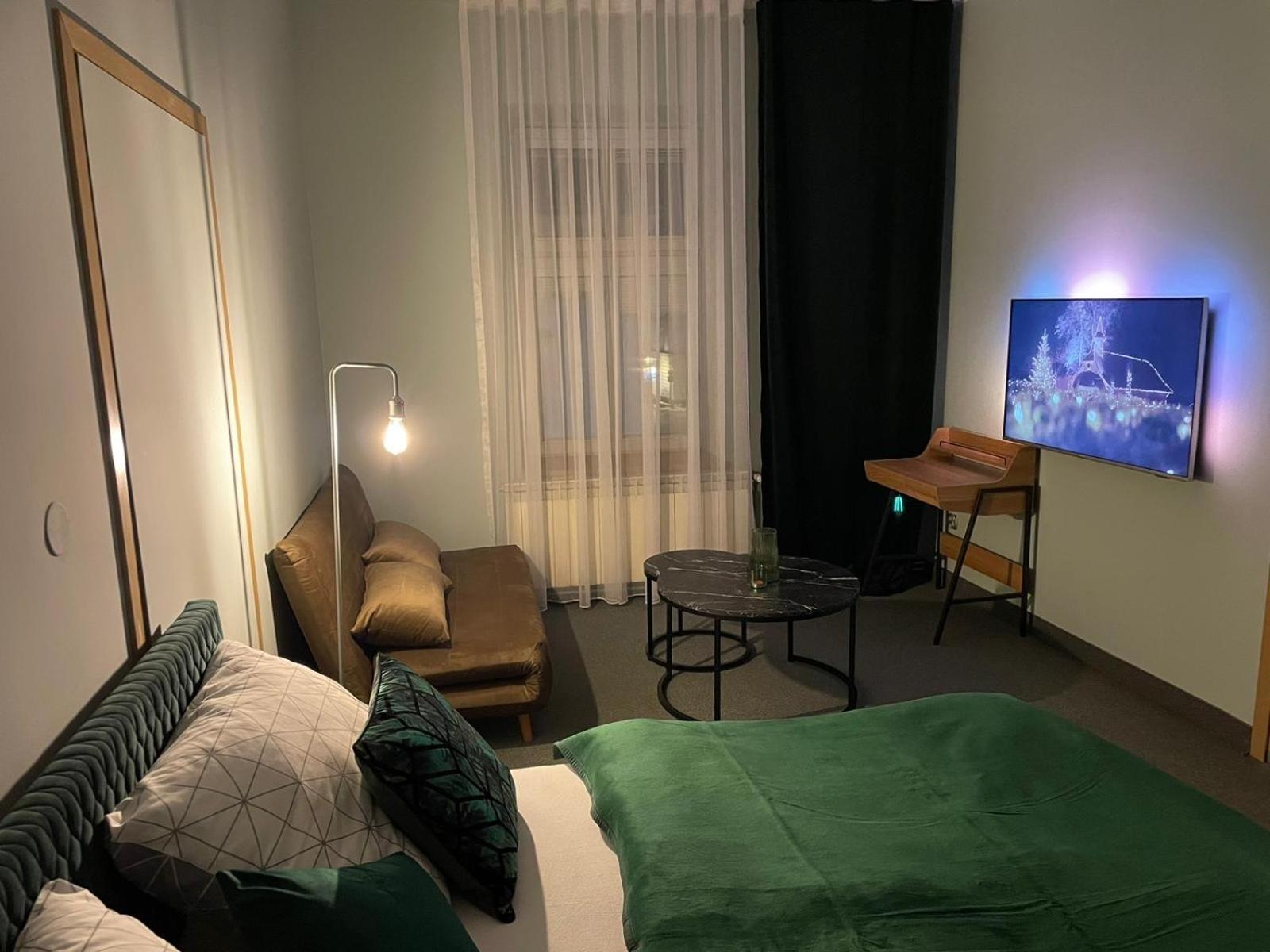 Apartamenty Na Starowce - Apartments In The Old Town Cieszyn  Kültér fotó